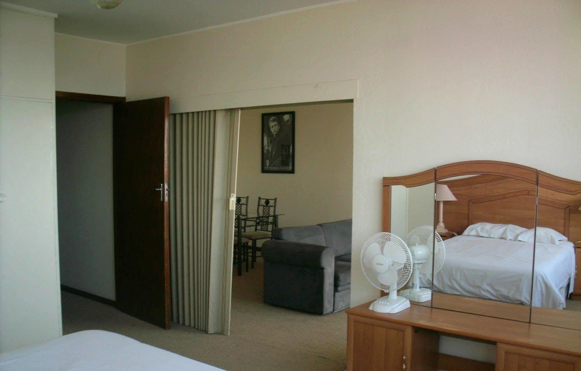 203 Mouille Grange Daire Cape Town Dış mekan fotoğraf